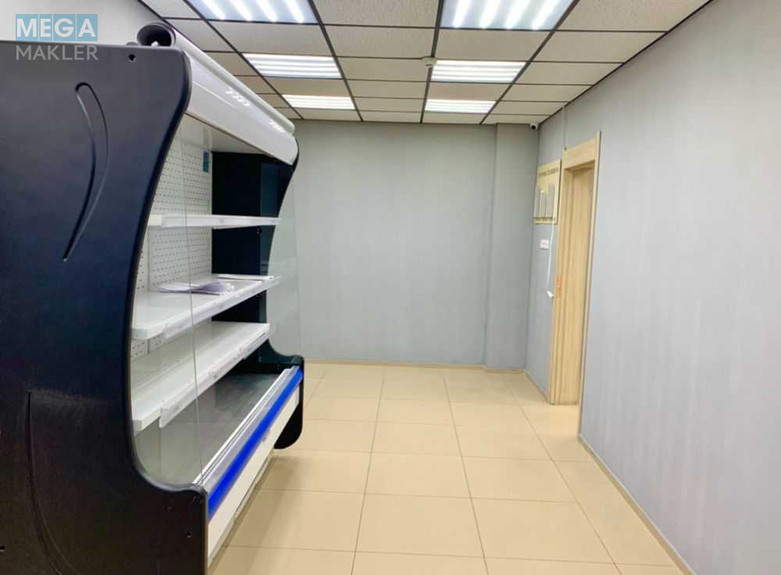 Продаж комерційної нерухомості, 95&nbsp;кв.м, под магазин, <a class="location-link" href="/kiev/" title="Недвижимость Київ">Київ</a>, <a class="location-link" href="/kiev/obolonskij/" title="Недвижимость Оболонський район">Оболонський р-н</a>, Сім’ї Кульженків вул., 33 (изображение 3)