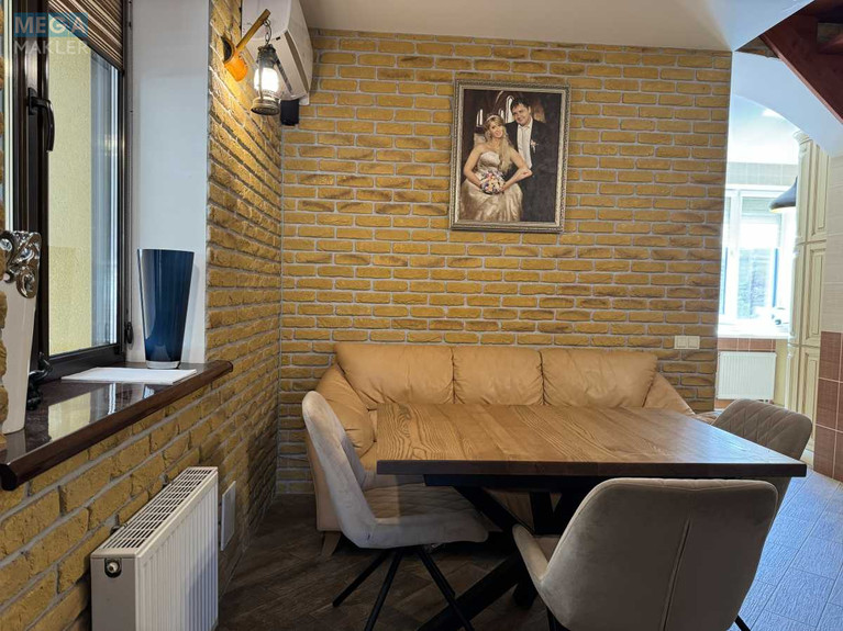 Продаж дома, 2 поверху, 100 кв.м, 3 кімнати, ділянка 6 соток, <a class="location-link" href="/vyshgorod/" title="Недвижимость Вишгород">Вишгород</a>, Ягідна, 92 (изображение 6)
