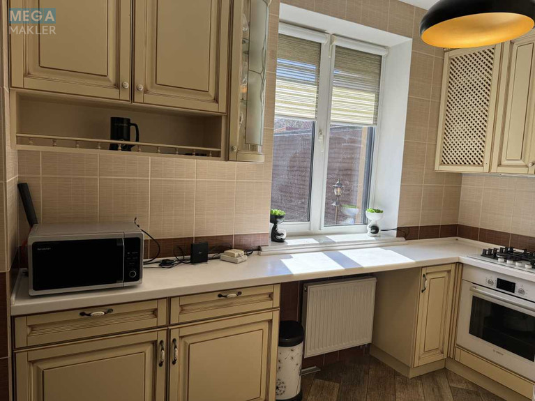 Продаж дома, 2 поверху, 100 кв.м, 3 кімнати, ділянка 6 соток, <a class="location-link" href="/vyshgorod/" title="Недвижимость Вишгород">Вишгород</a>, Ягідна, 92 (изображение 8)
