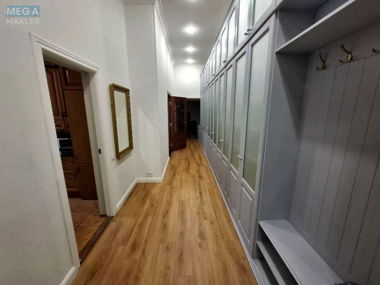 Оренда 3 кімнатної квартири, <a class="location-link" href="/kiev/" title="Недвижимость Київ">Київ</a>, <a class="location-link" href="/kiev/shevchenkovskij/" title="Недвижимость Шевченківський район">Шевченківський р-н</a>, Михайловская ул., 24в (изображение 7)