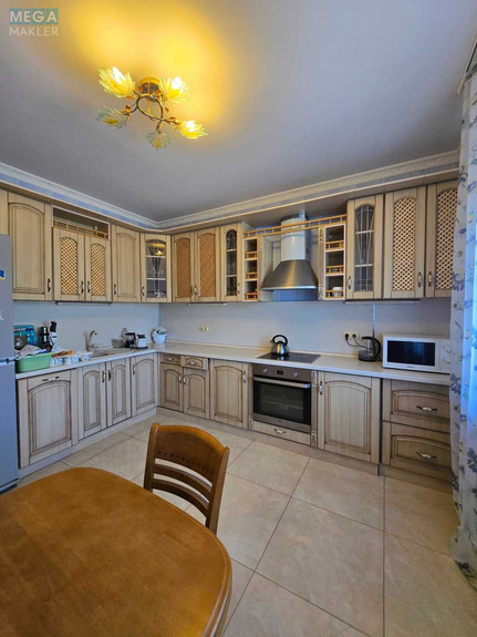 Продаж дома, 3 поверху, 210,90 кв.м, 5 кімнат, ділянка 25 соток, <a class="location-link" href="/velikaya-olshanka/" title="Недвижимость Велика Вільшанка">Велика Вільшанка</a>, Велика Вільшанка (изображение 12)