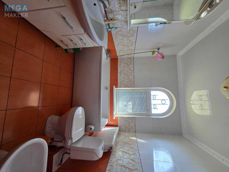 Продаж дома, 3 поверху, 210,90 кв.м, 5 кімнат, ділянка 25 соток, <a class="location-link" href="/velikaya-olshanka/" title="Недвижимость Велика Вільшанка">Велика Вільшанка</a>, Велика Вільшанка (изображение 17)