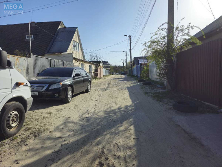 Продаж дома, 2 поверху, 78 кв.м, 3 кімнати, ділянка 8 соток, <a class="location-link" href="/brovary/" title="Недвижимость Бровари">Бровари</a>, Пластунська (изображение 3)