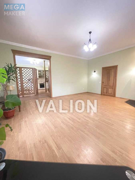 Продаж дома, 2 поверху, 235,80 кв.м, 6 кімнат, ділянка 11 соток, <a class="location-link" href="/velikaya-dymerka/" title="Недвижимость Велика Дімерка">Велика Димерка</a>, Парникова (изображение 2)