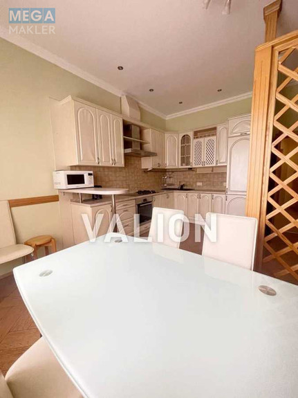 Продаж дома, 2 поверху, 235,80 кв.м, 6 кімнат, ділянка 11 соток, <a class="location-link" href="/velikaya-dymerka/" title="Недвижимость Велика Дімерка">Велика Димерка</a>, Парникова (изображение 3)