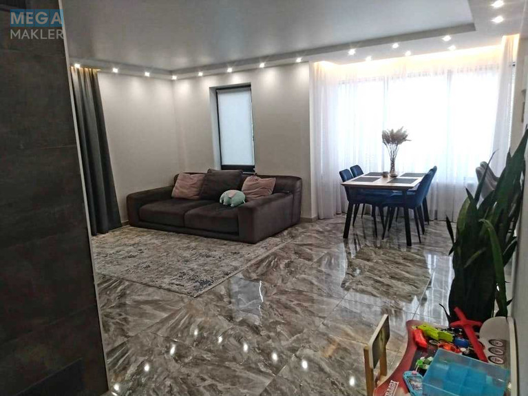 Продаж дома, 2 поверху, 220 кв.м, 5 кімнат, ділянка 10 соток, <a class="location-link" href="/vysshaya-dubechnya/" title="Недвижимость Вища Дубечня">Вища Дубечня</a>, Шевченка, 3 (изображение 4)