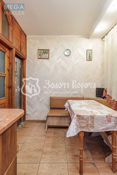 Продаж 3 кімнатної квартири (73,2/42/8,3), 1 пов. 10 пов. будинку, <a class="location-link" href="/kiev/" title="Недвижимость Київ">Київ</a>, <a class="location-link" href="/kiev/svyatoshinskij/" title="Недвижимость Святошинський район">Святошинський р-н</a>, Василя Стуса вул., 9 (изображение 10)