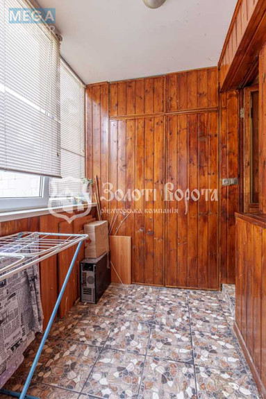 Продаж 3 кімнатної квартири (73,2/42/8,3), 1 пов. 10 пов. будинку, <a class="location-link" href="/kiev/" title="Недвижимость Київ">Київ</a>, <a class="location-link" href="/kiev/svyatoshinskij/" title="Недвижимость Святошинський район">Святошинський р-н</a>, Василя Стуса вул., 9 (изображение 11)