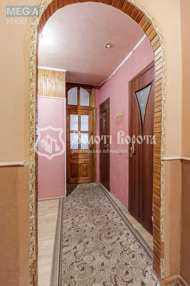 Продаж 3 кімнатної квартири (73,2/42/8,3), 1 пов. 10 пов. будинку, <a class="location-link" href="/kiev/" title="Недвижимость Київ">Київ</a>, <a class="location-link" href="/kiev/svyatoshinskij/" title="Недвижимость Святошинський район">Святошинський р-н</a>, Василя Стуса вул., 9 (изображение 16)