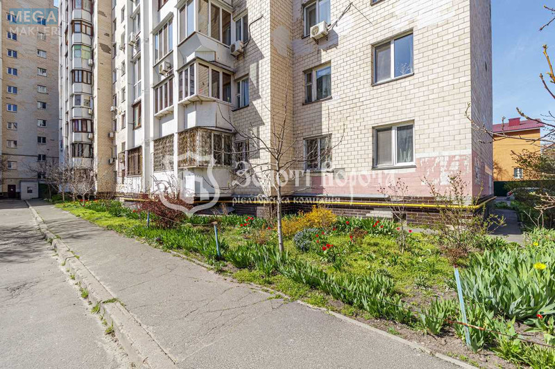 Продаж 3 кімнатної квартири (73,2/42/8,3), 1 пов. 10 пов. будинку, <a class="location-link" href="/kiev/" title="Недвижимость Київ">Київ</a>, <a class="location-link" href="/kiev/svyatoshinskij/" title="Недвижимость Святошинський район">Святошинський р-н</a>, Василя Стуса вул., 9 (изображение 20)