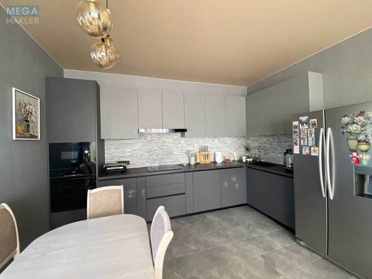 Продаж дома, 2 поверху, 100 кв.м, 3 кімнати, ділянка 6 соток, <a class="location-link" href="/borispol/" title="Недвижимость Бориспіль">Бориспіль</a>, Бузкова (изображение 8)