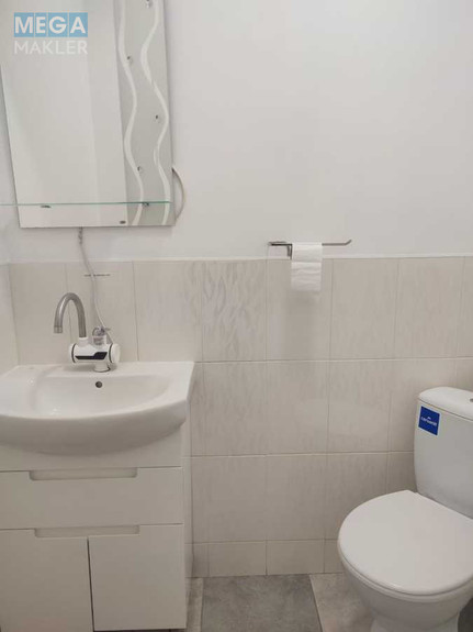 Оренда комерційної нерухомості, 76 кв.м, под магазин, <a class="location-link" href="/kiev/" title="Недвижимость Київ">Київ</a>, <a class="location-link" href="/kiev/dneprovskij/" title="Недвижимость Дніпровський район">Дніпровський р-н</a>, Комбинатная ул., 25 (изображение 7)