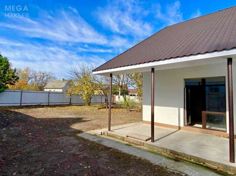 Продаж дома, 2 поверху, 180 кв.м, 4 кімнати, ділянка 7 соток, <a class="location-link" href="/danilovka-selo-kv/" title="Недвижимость Данилівка">Данилівка</a>, лесі українки (изображение 7)
