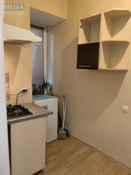 Оренда 1 кімнатної квартири, <a class="location-link" href="/odessa/" title="Недвижимость Одеса">Одеса</a>, <a class="location-link" href="/odessa/primorskij/" title="Недвижимость Приморський район">Приморський р-н</a>, Жуковского, 13 (изображение 2)