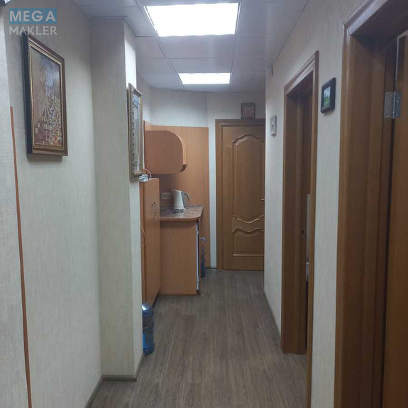 Продаж комерційної нерухомості, 60 кв.м, под офис, <a class="location-link" href="/kiev/" title="Недвижимость Київ">Київ</a>, <a class="location-link" href="/kiev/shevchenkovskij/" title="Недвижимость Шевченківський район">Шевченківський р-н</a>, Крещатик ул., 10б (изображение 2)