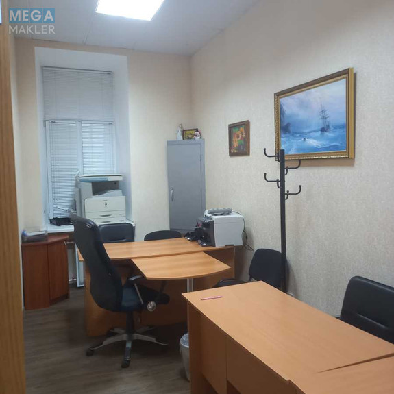 Продаж комерційної нерухомості, 60 кв.м, под офис, <a class="location-link" href="/kiev/" title="Недвижимость Київ">Київ</a>, <a class="location-link" href="/kiev/shevchenkovskij/" title="Недвижимость Шевченківський район">Шевченківський р-н</a>, Крещатик ул., 10б (изображение 6)