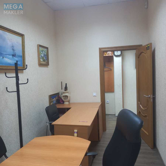 Продаж комерційної нерухомості, 60 кв.м, под офис, <a class="location-link" href="/kiev/" title="Недвижимость Київ">Київ</a>, <a class="location-link" href="/kiev/shevchenkovskij/" title="Недвижимость Шевченківський район">Шевченківський р-н</a>, Крещатик ул., 10б (изображение 7)