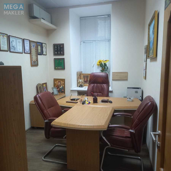 Продаж комерційної нерухомості, 60 кв.м, под офис, <a class="location-link" href="/kiev/" title="Недвижимость Київ">Київ</a>, <a class="location-link" href="/kiev/shevchenkovskij/" title="Недвижимость Шевченківський район">Шевченківський р-н</a>, Крещатик ул., 10б (изображение 8)
