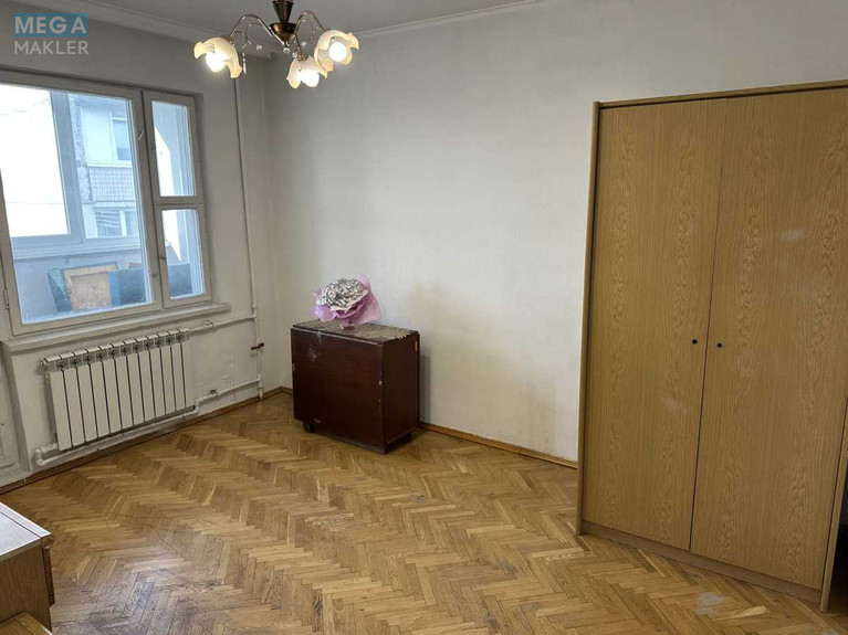 Оренда 3 кімнатної квартири, <a class="location-link" href="/kiev/" title="Недвижимость Київ">Київ</a>, <a class="location-link" href="/kiev/goloseevskij/" title="Недвижимость Голосіївський район">Голосіївський р-н</a>, Деміївська вул., 53 (изображение 6)