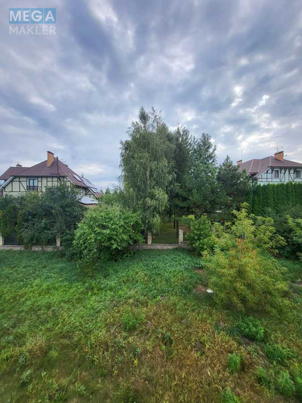 Продаж дома, 2 поверху, 347 кв.м, 3 кімнати, ділянка 16 соток, <a class="location-link" href="/ivankovichi/" title="Недвижимость Іванковичі">Іванковичі</a>, пров. Хутірський, 11А (изображение 4)