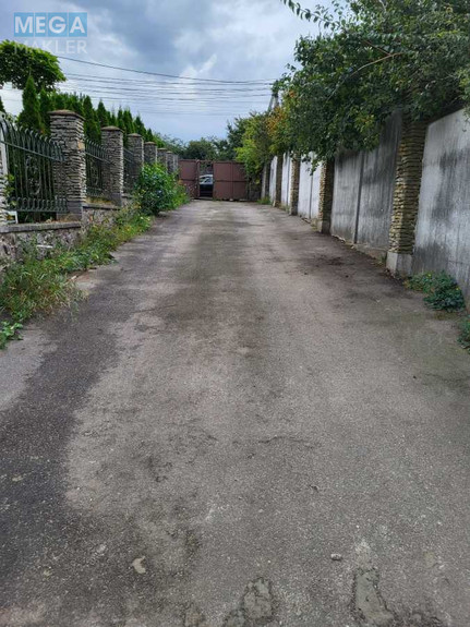 Продаж дома, 2 поверху, 347 кв.м, 3 кімнати, ділянка 16 соток, <a class="location-link" href="/ivankovichi/" title="Недвижимость Іванковичі">Іванковичі</a>, пров. Хутірський, 11А (изображение 5)
