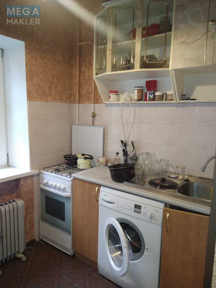 Оренда 1 кімнатної квартири, <a class="location-link" href="/kiev/" title="Недвижимость Київ">Київ</a>, <a class="location-link" href="/kiev/pecherskij/" title="Недвижимость Печерський район">Печерський р-н</a>, Леси Украинки бульв. (изображение 9)