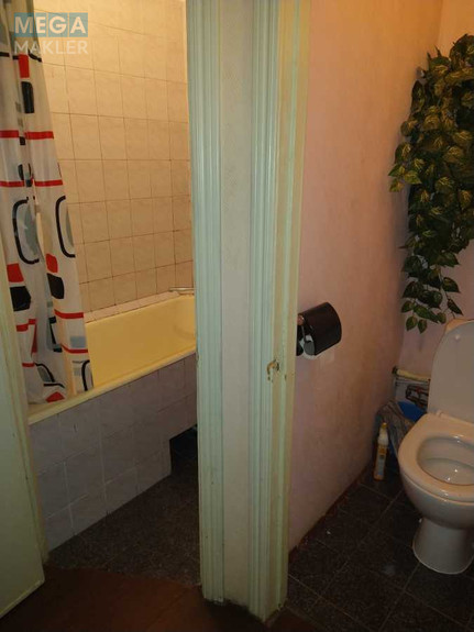 Оренда 1 кімнатної квартири, <a class="location-link" href="/kiev/" title="Недвижимость Київ">Київ</a>, <a class="location-link" href="/kiev/pecherskij/" title="Недвижимость Печерський район">Печерський р-н</a>, Леси Украинки бульв. (изображение 13)
