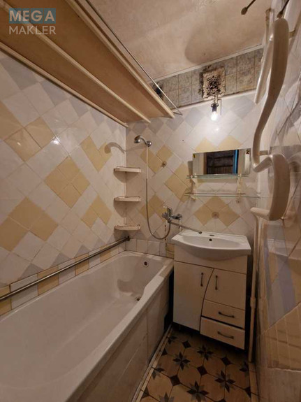 Продаж 3 кімнатної квартири (61/38/8), 7 пов. 9 пов. будинку, <a class="location-link" href="/belaya-tserkov/" title="Недвижимость Біла Церква">Біла Церква</a>, грушевського, 10 (изображение 9)