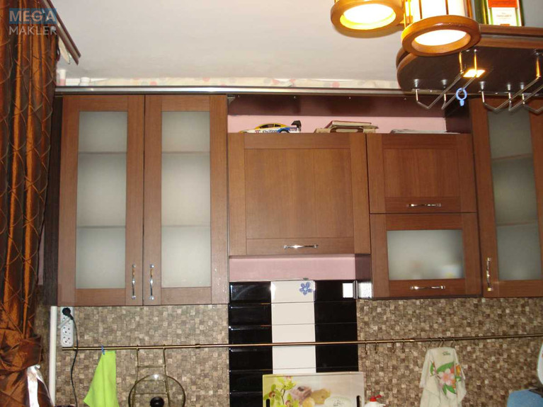 Продаж 1 кімнатної квартири (42/18/8), 4 пов. 9 пов. будинку, <a class="location-link" href="/kiev/" title="Недвижимость Київ">Київ</a>, <a class="location-link" href="/kiev/darnickij/" title="Недвижимость Дарницький район">Дарницький р-н</a>, Вірменська вул., 5А (изображение 5)