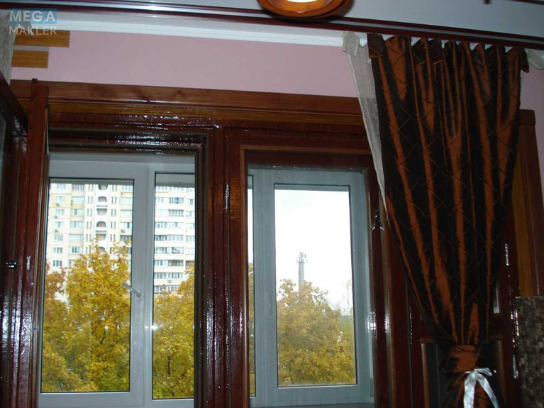 Продаж 1 кімнатної квартири (42/18/8), 4 пов. 9 пов. будинку, <a class="location-link" href="/kiev/" title="Недвижимость Київ">Київ</a>, <a class="location-link" href="/kiev/darnickij/" title="Недвижимость Дарницький район">Дарницький р-н</a>, Вірменська вул., 5А (изображение 8)