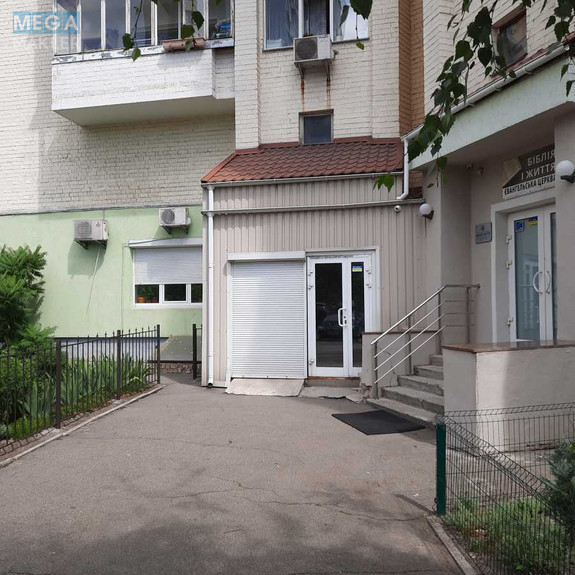 Оренда комерційної нерухомості, 202 кв.м, под магазин, <a class="location-link" href="/kiev/" title="Недвижимость Київ">Київ</a>, <a class="location-link" href="/kiev/darnickij/" title="Недвижимость Дарницький район">Дарницький р-н</a>, Миколи Бажана просп., 30 (изображение 2)