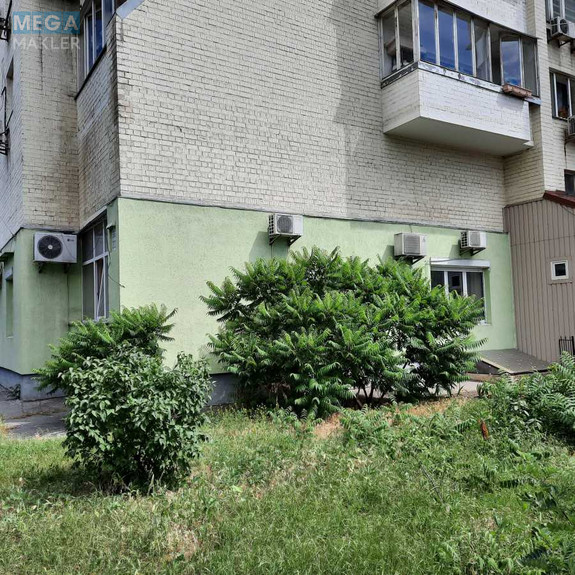 Оренда комерційної нерухомості, 202 кв.м, под магазин, <a class="location-link" href="/kiev/" title="Недвижимость Київ">Київ</a>, <a class="location-link" href="/kiev/darnickij/" title="Недвижимость Дарницький район">Дарницький р-н</a>, Миколи Бажана просп., 30 (изображение 5)