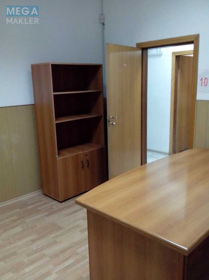 Оренда комерційної нерухомості, 202 кв.м, под магазин, <a class="location-link" href="/kiev/" title="Недвижимость Київ">Київ</a>, <a class="location-link" href="/kiev/darnickij/" title="Недвижимость Дарницький район">Дарницький р-н</a>, Миколи Бажана просп., 30 (изображение 17)