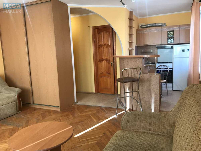 Оренда 1 кімнатної квартири, <a class="location-link" href="/kiev/" title="Недвижимость Київ">Київ</a>, <a class="location-link" href="/kiev/shevchenkovskij/" title="Недвижимость Шевченківський район">Шевченківський р-н</a>, Мельникова ул., 87 (изображение 2)