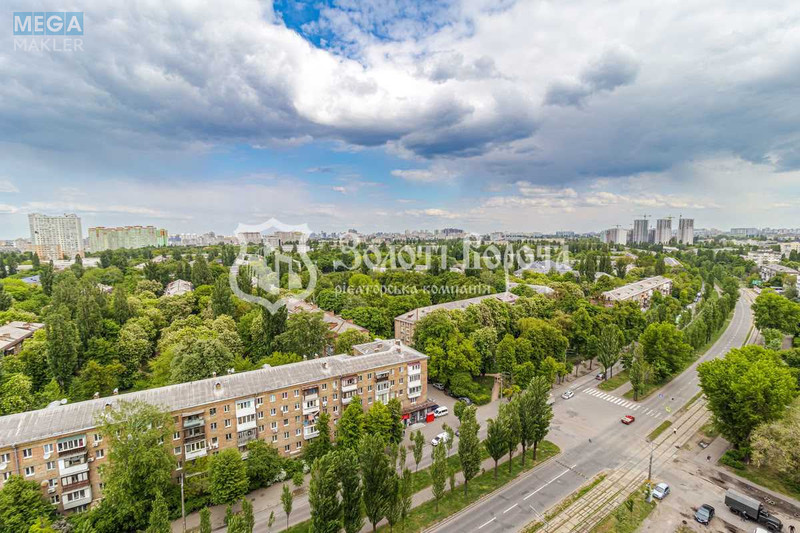 Продаж 3 кімнатної квартири (80/45/11), 16 пов. 17 пов. будинку, <a class="location-link" href="/kiev/" title="Недвижимость Київ">Київ</a>, <a class="location-link" href="/kiev/solomenskij/" title="Недвижимость Солом'янський район">Солом'янський р-н</a>, Вацлава Гавела бульв., 28 (изображение 22)