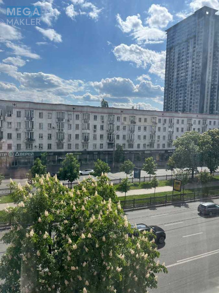 Продаж 3 кімнатної квартири (87,4/65/18,5), 4 пов. 6 пов. будинку, <a class="location-link" href="/kiev/" title="Недвижимость Київ">Київ</a>, <a class="location-link" href="/kiev/shevchenkovskij/" title="Недвижимость Шевченківський район">Шевченківський р-н</a>, Златоустовская ул., 1 (изображение 24)