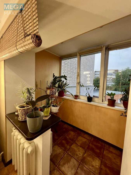 Продаж 3 кімнатної квартири (70/39/10), 4 пов. 9 пов. будинку, <a class="location-link" href="/borispol/" title="Недвижимость Бориспіль">Бориспіль</a>, Головатого, 4 (изображение 9)