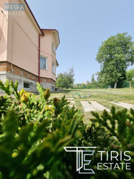 Продаж дома, 2 поверху, 247 кв.м, 5 кімнат, ділянка 15 соток, <a class="location-link" href="/chernovtsi/" title="Недвижимость Чернівці">Чернівці</a>, <a class="location-link" href="/chernovtsi/shevchenkovskij/" title="Недвижимость Шевченківський район">Шевченківський р-н</a>, Путилівська (изображение 3)