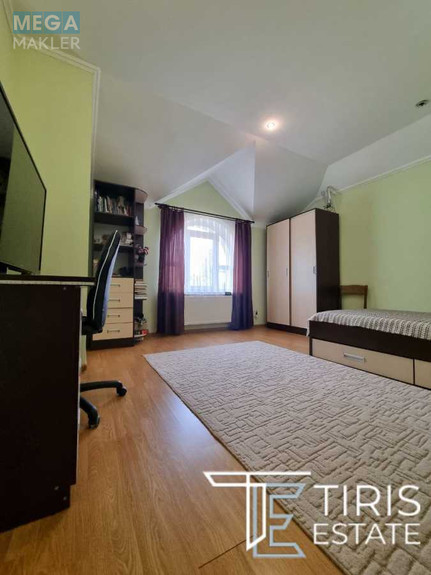 Продаж дома, 2 поверху, 247 кв.м, 5 кімнат, ділянка 15 соток, <a class="location-link" href="/chernovtsi/" title="Недвижимость Чернівці">Чернівці</a>, <a class="location-link" href="/chernovtsi/shevchenkovskij/" title="Недвижимость Шевченківський район">Шевченківський р-н</a>, Путилівська (изображение 17)