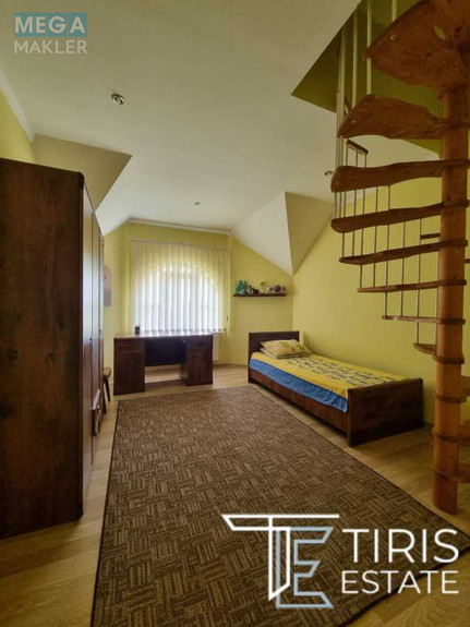 Продаж дома, 2 поверху, 247 кв.м, 5 кімнат, ділянка 15 соток, <a class="location-link" href="/chernovtsi/" title="Недвижимость Чернівці">Чернівці</a>, <a class="location-link" href="/chernovtsi/shevchenkovskij/" title="Недвижимость Шевченківський район">Шевченківський р-н</a>, Путилівська (изображение 18)