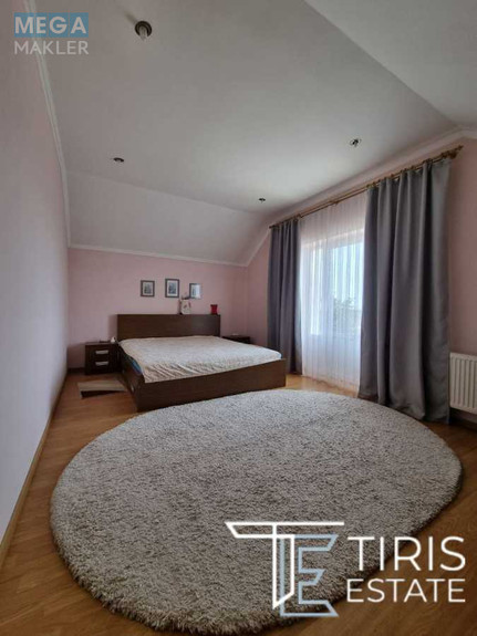 Продаж дома, 2 поверху, 247 кв.м, 5 кімнат, ділянка 15 соток, <a class="location-link" href="/chernovtsi/" title="Недвижимость Чернівці">Чернівці</a>, <a class="location-link" href="/chernovtsi/shevchenkovskij/" title="Недвижимость Шевченківський район">Шевченківський р-н</a>, Путилівська (изображение 19)