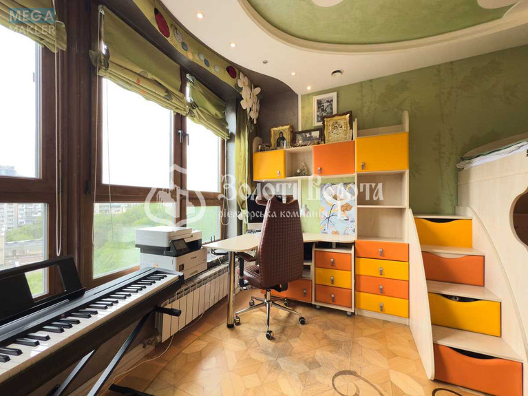 Продаж 2 кімнатної квартири (100/40/20), 3 пов. 28 пов. будинку, <a class="location-link" href="/kiev/" title="Недвижимость Київ">Київ</a>, <a class="location-link" href="/kiev/pecherskij/" title="Недвижимость Печерський район">Печерський р-н</a>, Панаса Мирного вул., 28а (изображение 10)