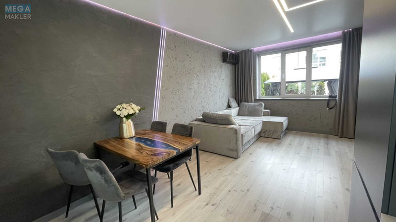 Продаж 2 кімнатної квартири (76/40/25), 2 пов. 2 пов. будинку, <a class="location-link" href="/borispol/" title="Недвижимость Бориспіль">Бориспіль</a>, янаа (изображение 2)