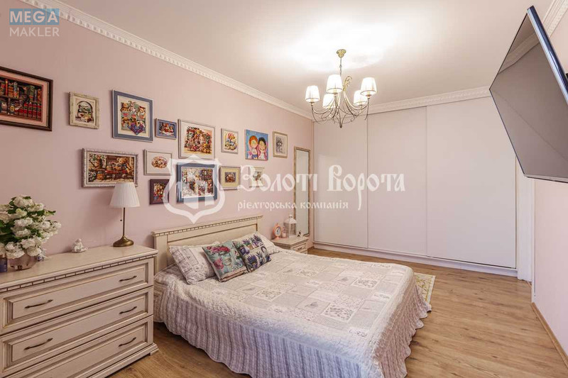 Продаж 2 кімнатної квартири (73/31/12), 16 пов. 22 пов. будинку, <a class="location-link" href="/kiev/" title="Недвижимость Київ">Київ</a>, <a class="location-link" href="/kiev/podolskij/" title="Недвижимость Подільський район">Подільський р-н</a>, Правди просп., 19а (изображение 3)