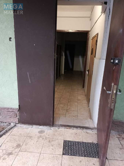 Оренда комерційної нерухомості, 56 кв.м, под офис, <a class="location-link" href="/kiev/" title="Недвижимость Київ">Київ</a>, <a class="location-link" href="/kiev/shevchenkovskij/" title="Недвижимость Шевченківський район">Шевченківський р-н</a>, Кудрявська вул., 10 (изображение 11)