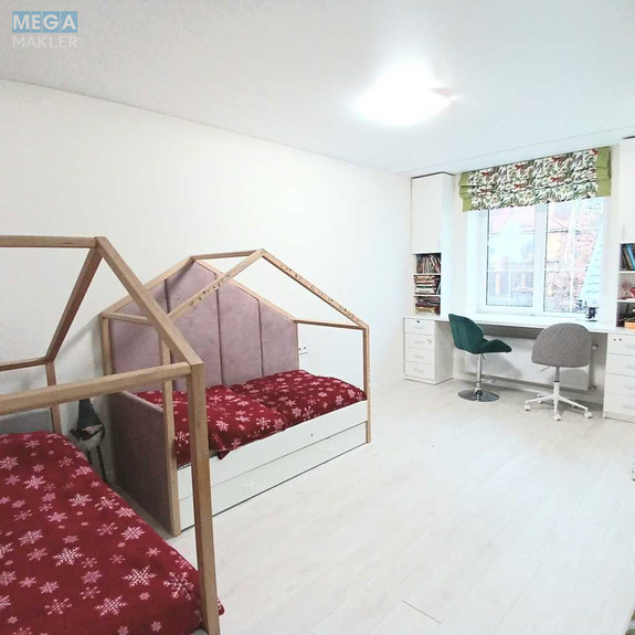 Продаж дома, 3 поверху, 155 кв.м, 5 кімнат, ділянка 1 сотка, <a class="location-link" href="/bucha/" title="Недвижимость Буча">Буча</a>, Революции (изображение 16)