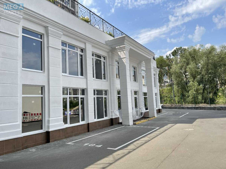 Оренда комерційної нерухомості, 590 кв.м, под магазин, <a class="location-link" href="/kiev/" title="Недвижимость Київ">Київ</a>, <a class="location-link" href="/kiev/goloseevskij/" title="Недвижимость Голосіївський район">Голосіївський р-н</a>, Михайла Максимовича вул., 26 (изображение 4)