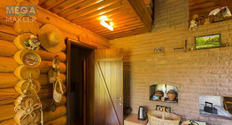 Продаж дома, 2 поверху, 400 кв.м, 6 кімнат, ділянка 55 соток, <a class="location-link" href="/krushinka/" title="Недвижимость Крушинка">Крушинка</a>, Лесная, 15 (изображение 12)