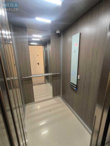 Продаж 3 кімнатної квартири (88/31/30), 7 пов. 9 пов. будинку, <a class="location-link" href="/kiev/" title="Недвижимость Київ">Київ</a>, <a class="location-link" href="/kiev/podolskij/" title="Недвижимость Подільський район">Подільський р-н</a>, Набережно-рыбальская ул., 9 (изображение 21)