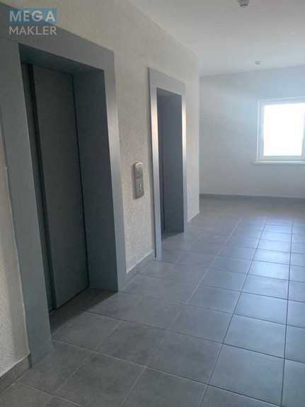 Продаж 2 кімнатної квартири (85/37/18), 25 пов. 26 пов. будинку, <a class="location-link" href="/kiev/" title="Недвижимость Київ">Київ</a>, <a class="location-link" href="/kiev/dneprovskij/" title="Недвижимость Дніпровський район">Дніпровський р-н</a>, Никольско-Слободская ул., 10 (изображение 11)
